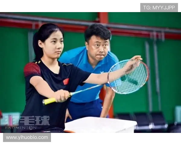 重庆羽毛球队与深圳羽毛球队赛后复盘团队协作的成功与不足分析